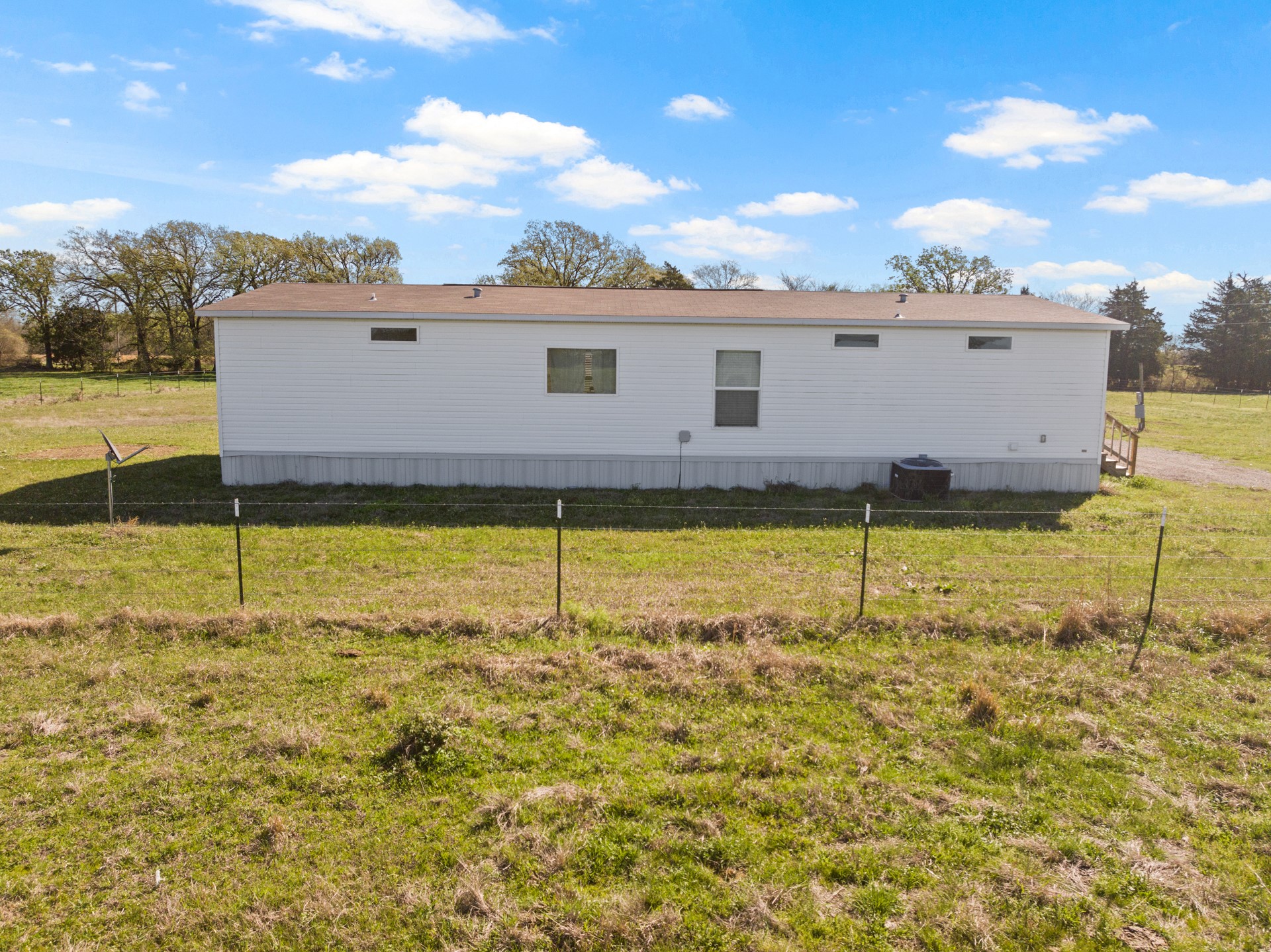 724 NE County Road 2170 Mount Vernon TX 75457
