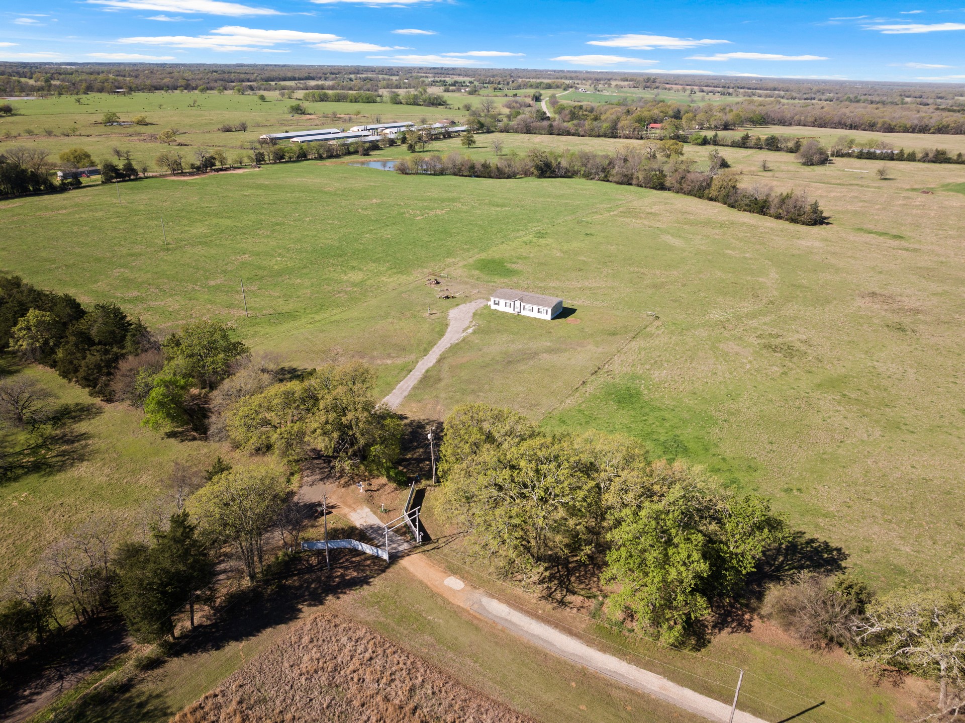 724 NE County Road 2170 Mount Vernon TX 75457