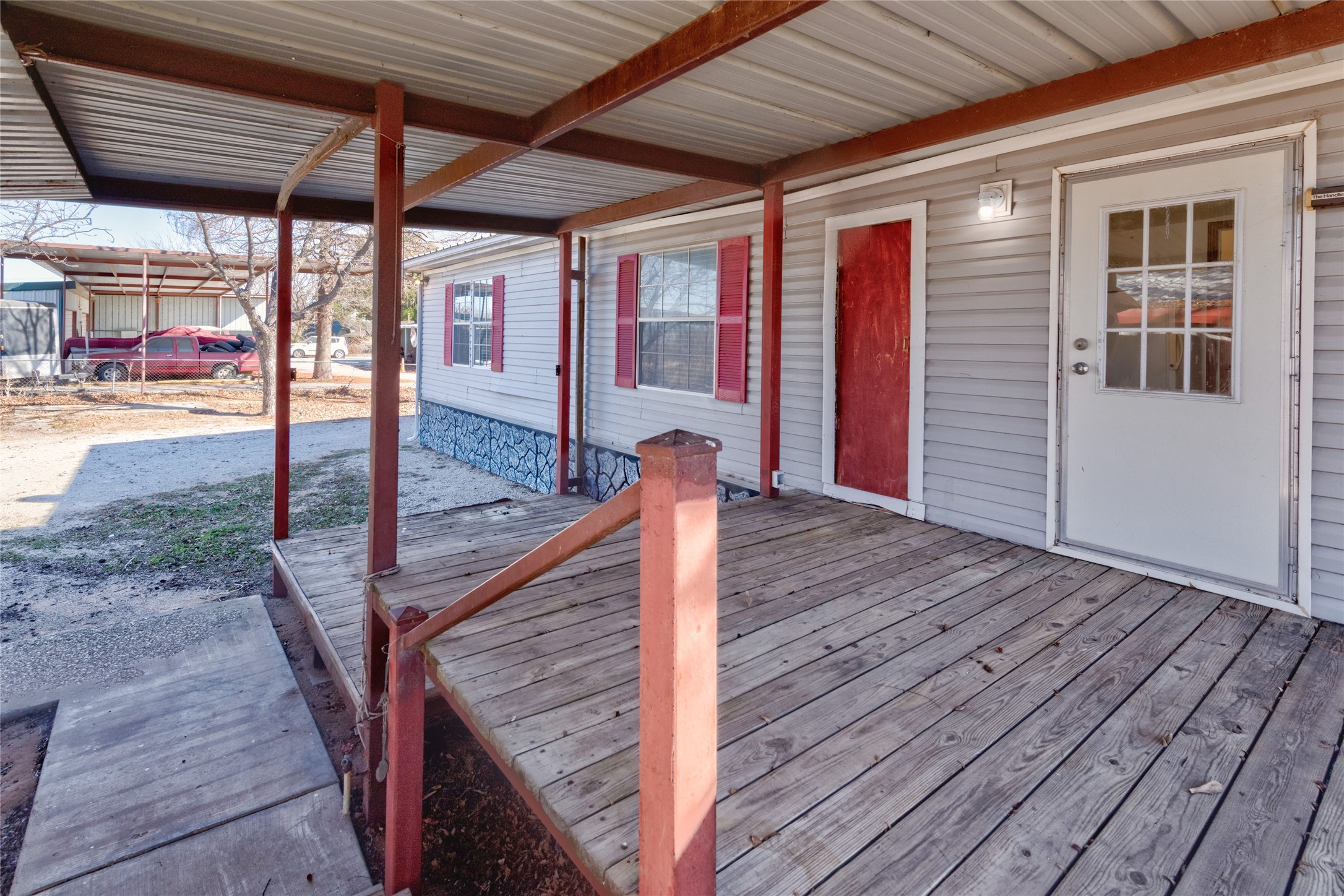 339 N Fm 2353 Graford TX 76449
