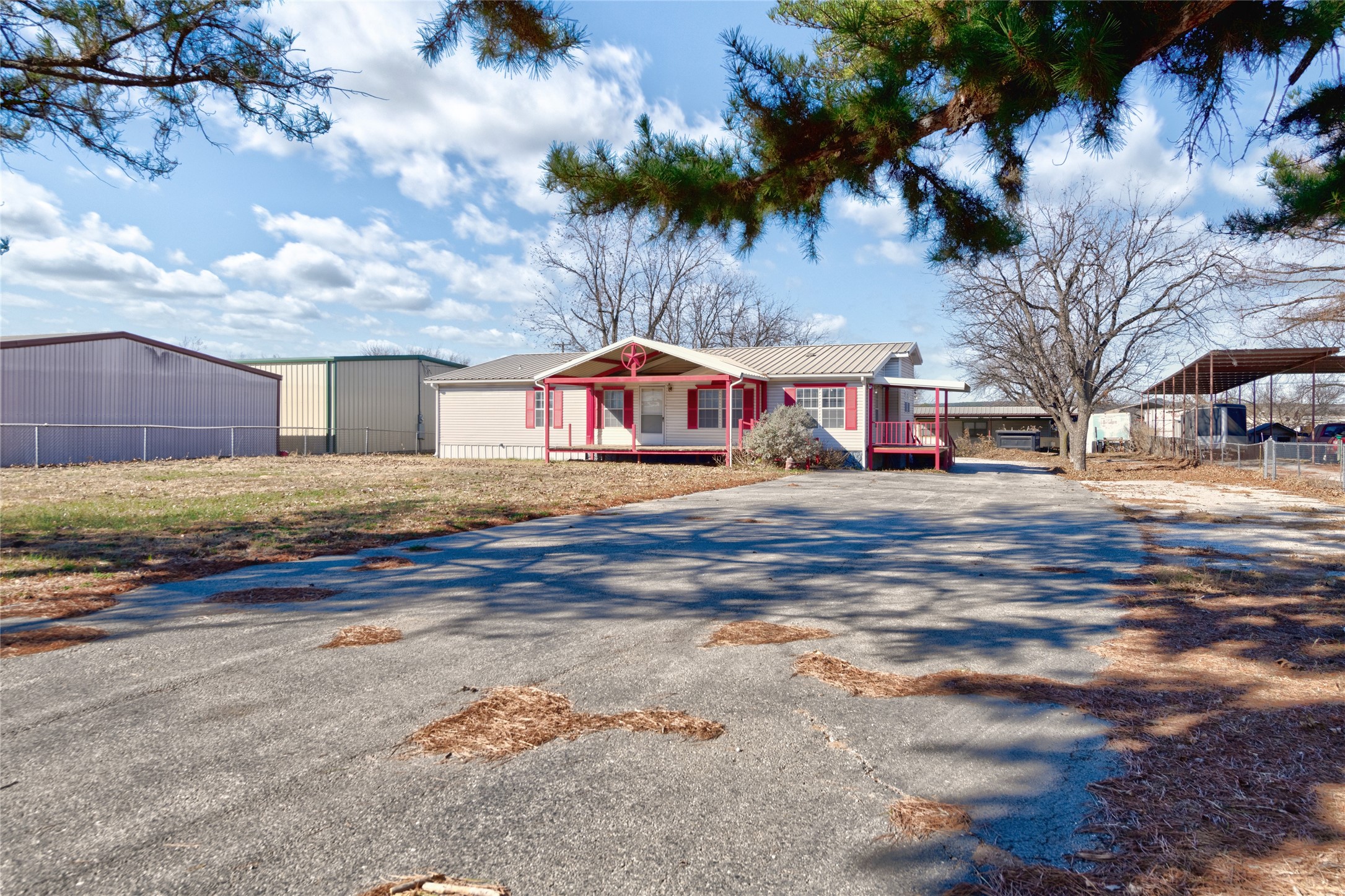 339 N Fm 2353 Graford TX 76449