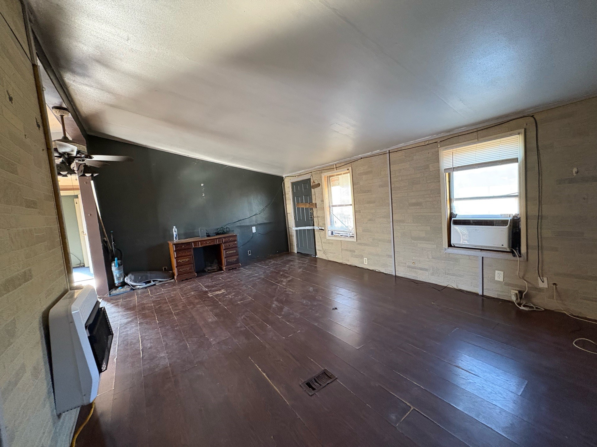 2213 Pedernales Court Granbury TX 76048