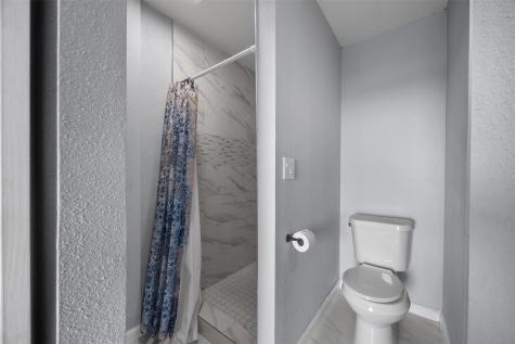 235 Alton Lane Ennis TX 75119