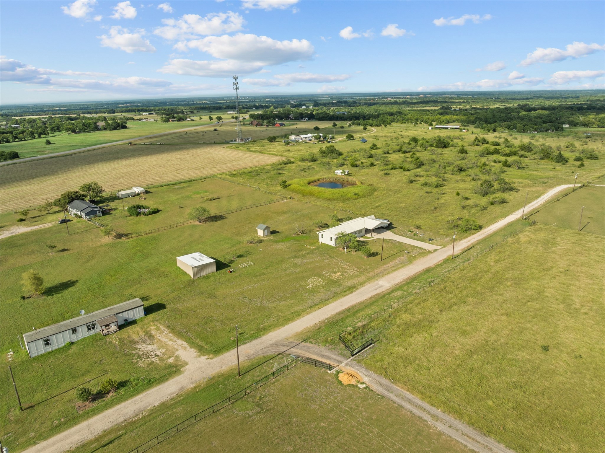 235 Alton Lane Ennis TX 75119