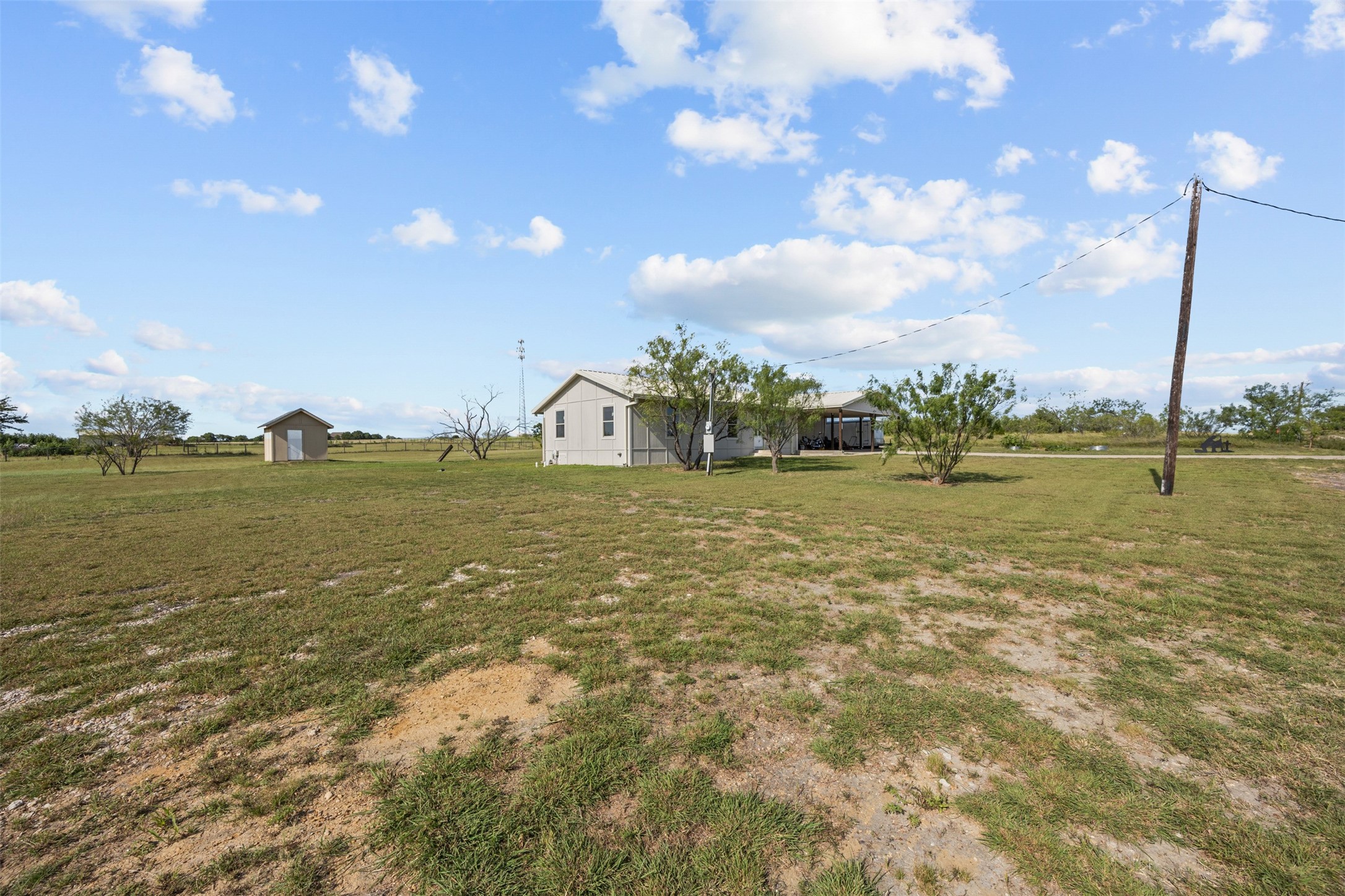 235 Alton Lane Ennis TX 75119