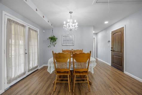 235 Alton Lane Ennis TX 75119
