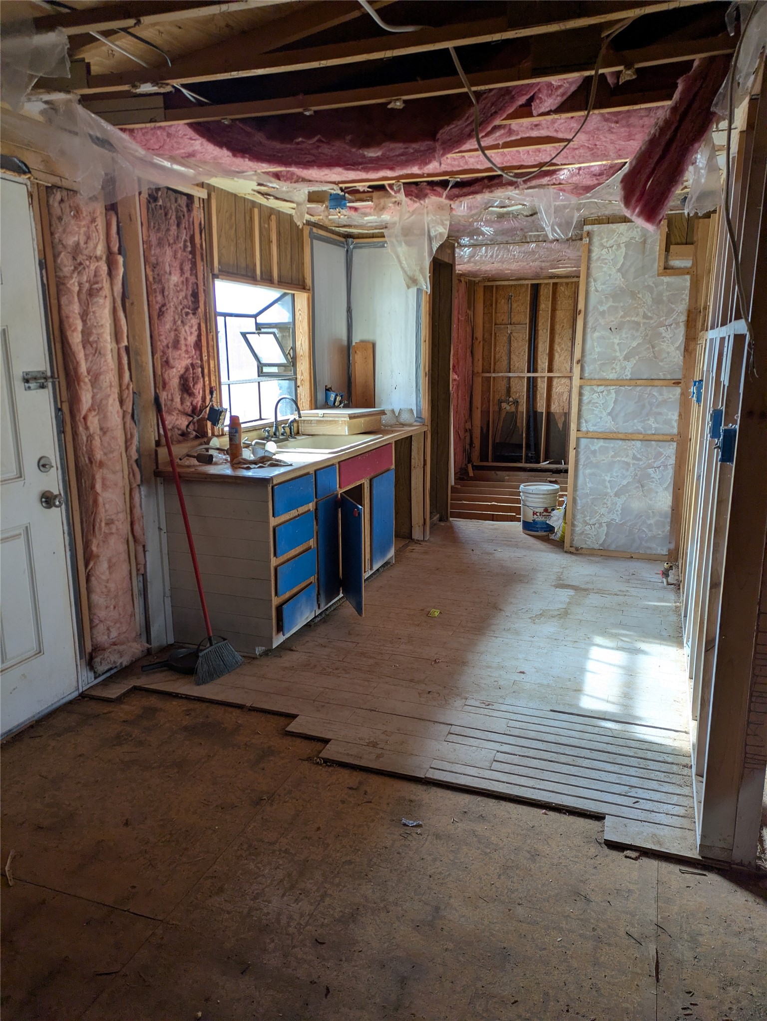 402 Marion Merkel TX 79536