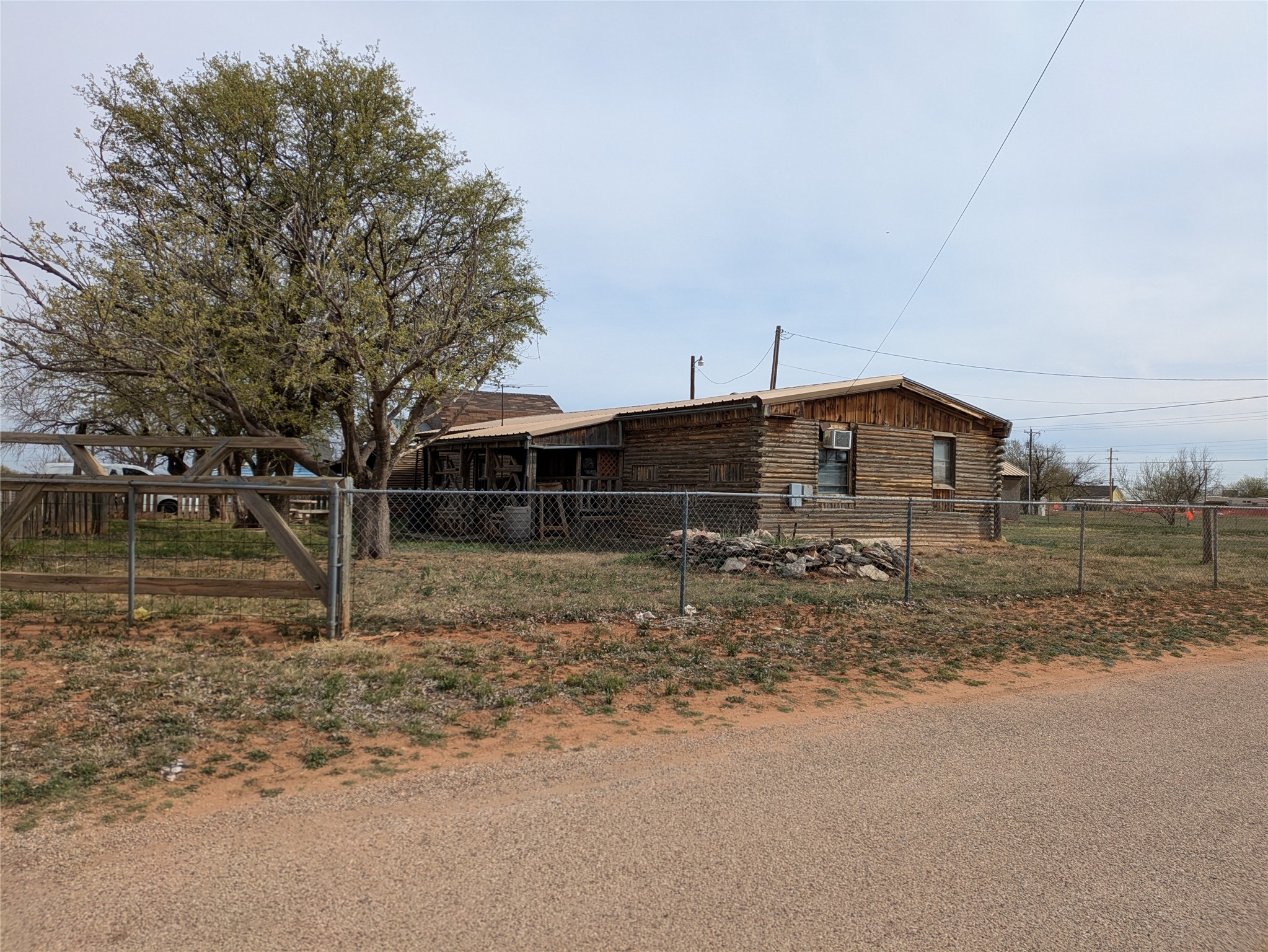 402 Marion Merkel TX 79536