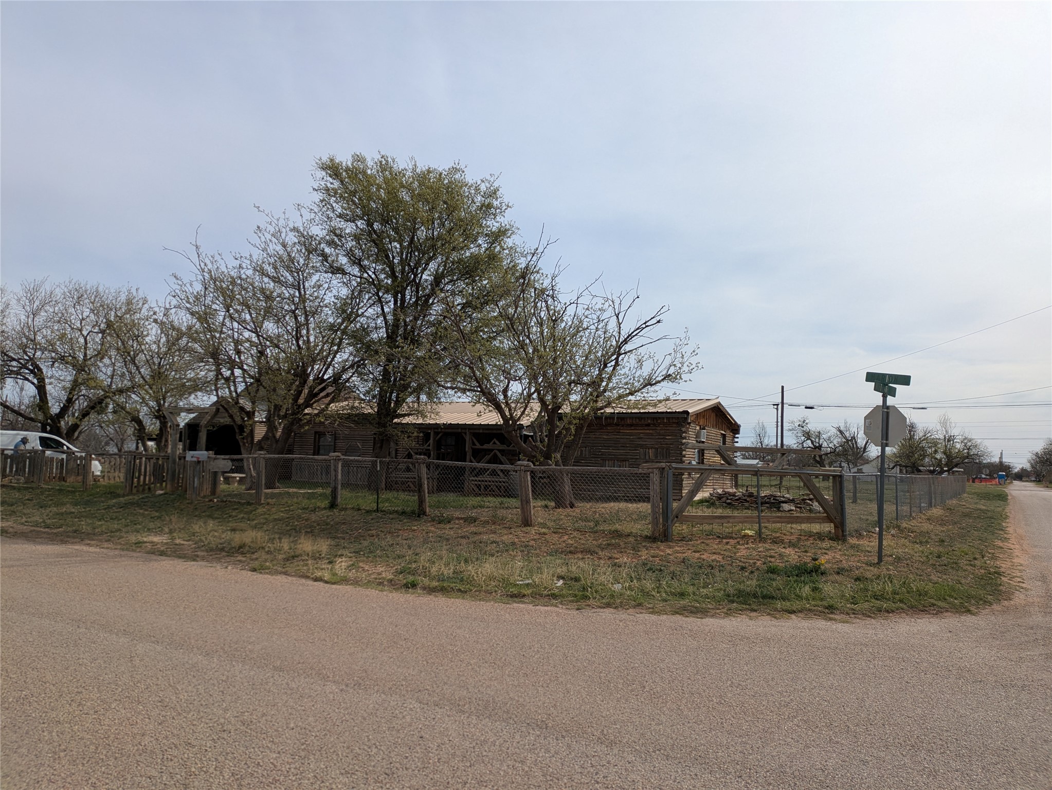 402 Marion Merkel TX 79536