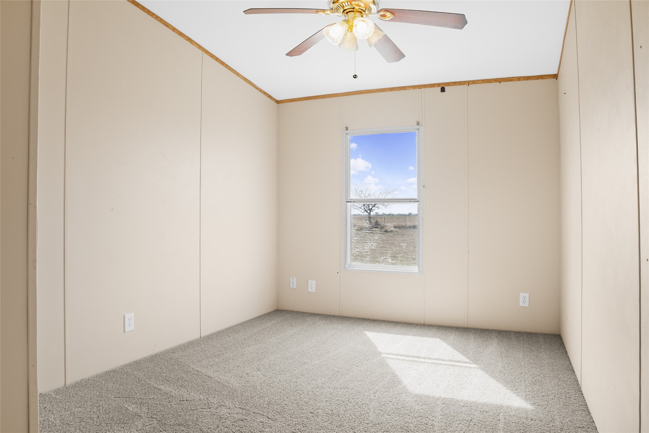 242 Private Road 4732 Rhome TX 76078