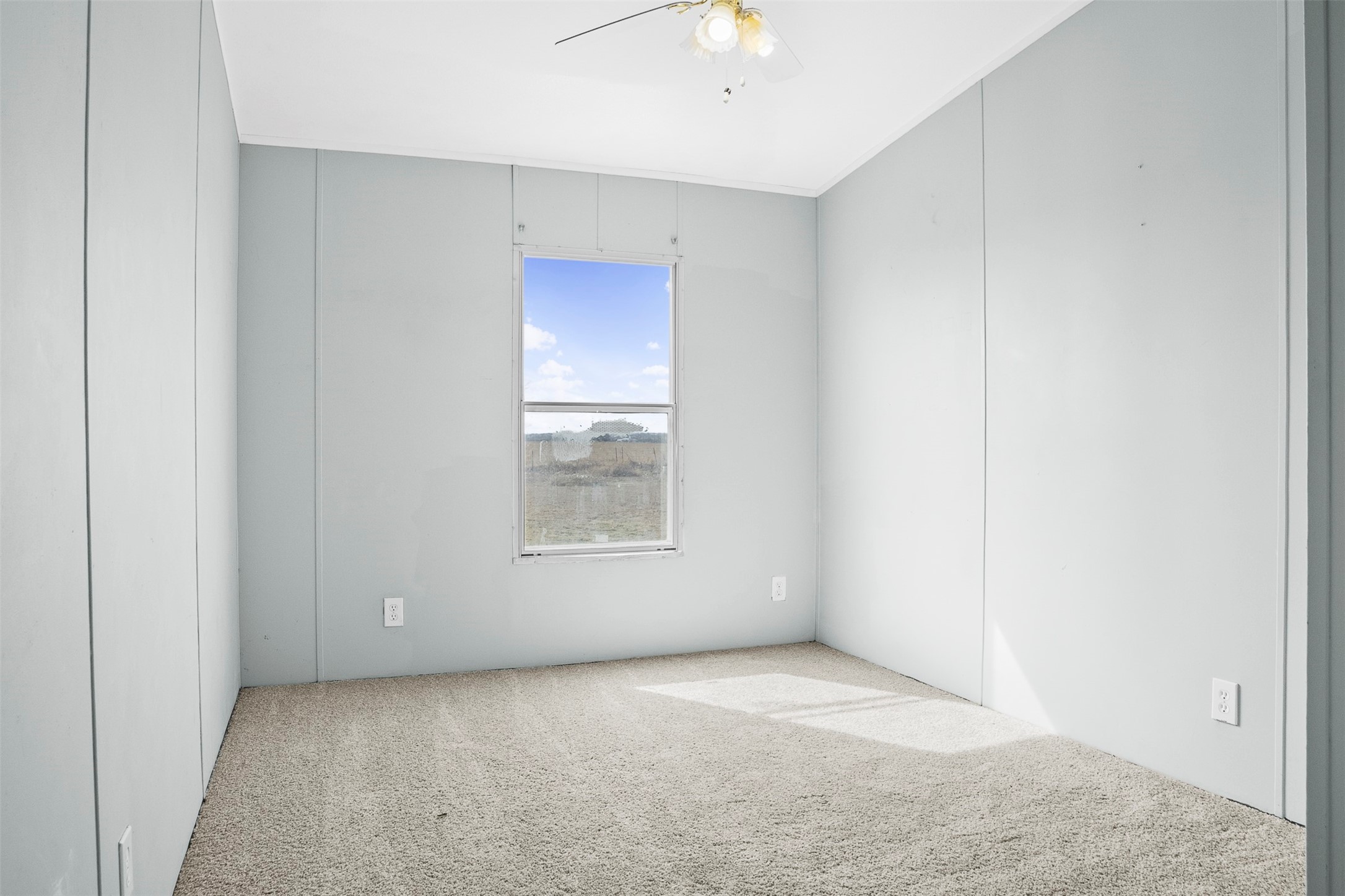242 Private Road 4732 Rhome TX 76078