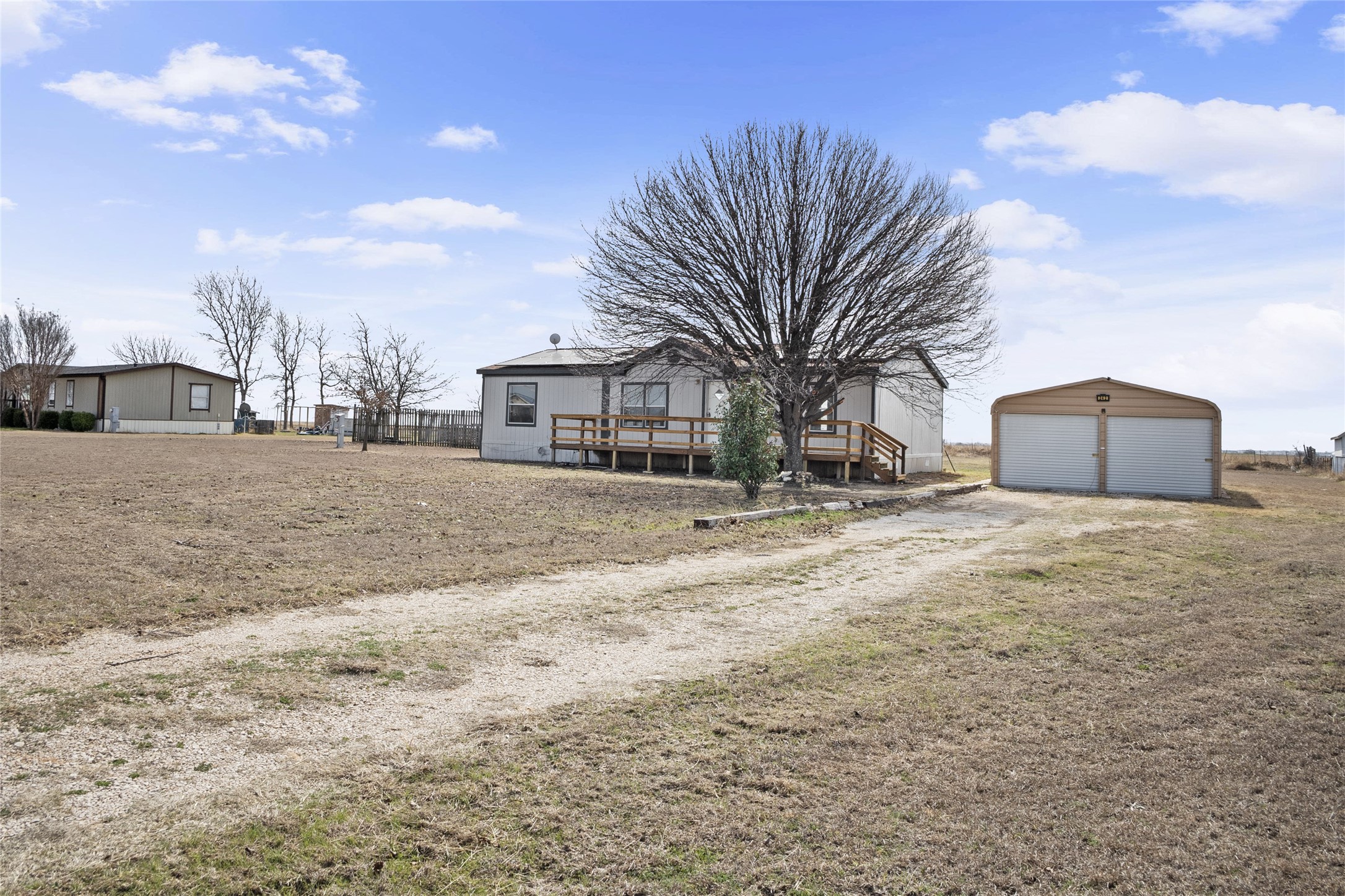 242 Private Road 4732 Rhome TX 76078