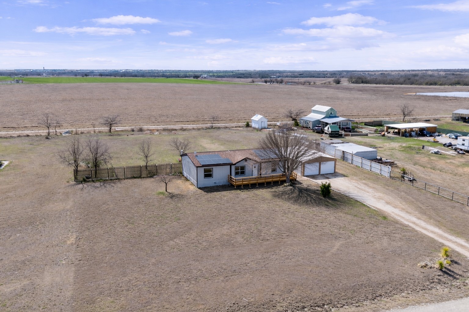 242 Private Road 4732 Rhome TX 76078