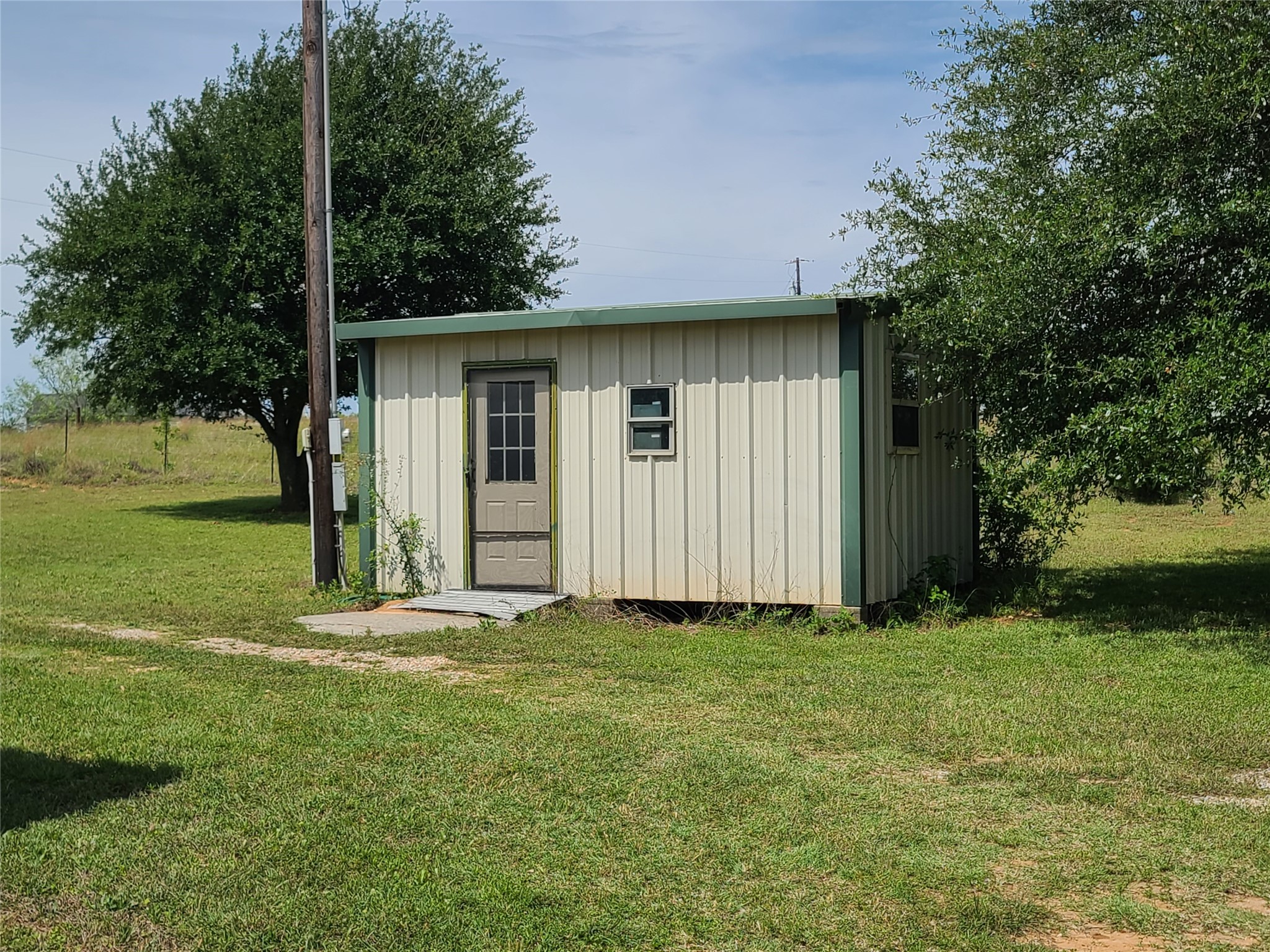 1244 County Road 4680 Boyd TX 76023