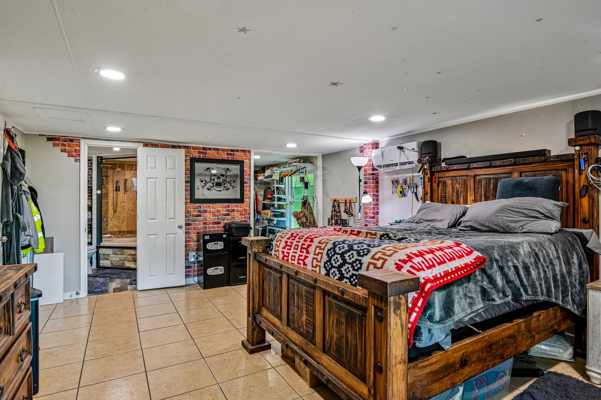 128 Gunnison Court Azle TX 76020
