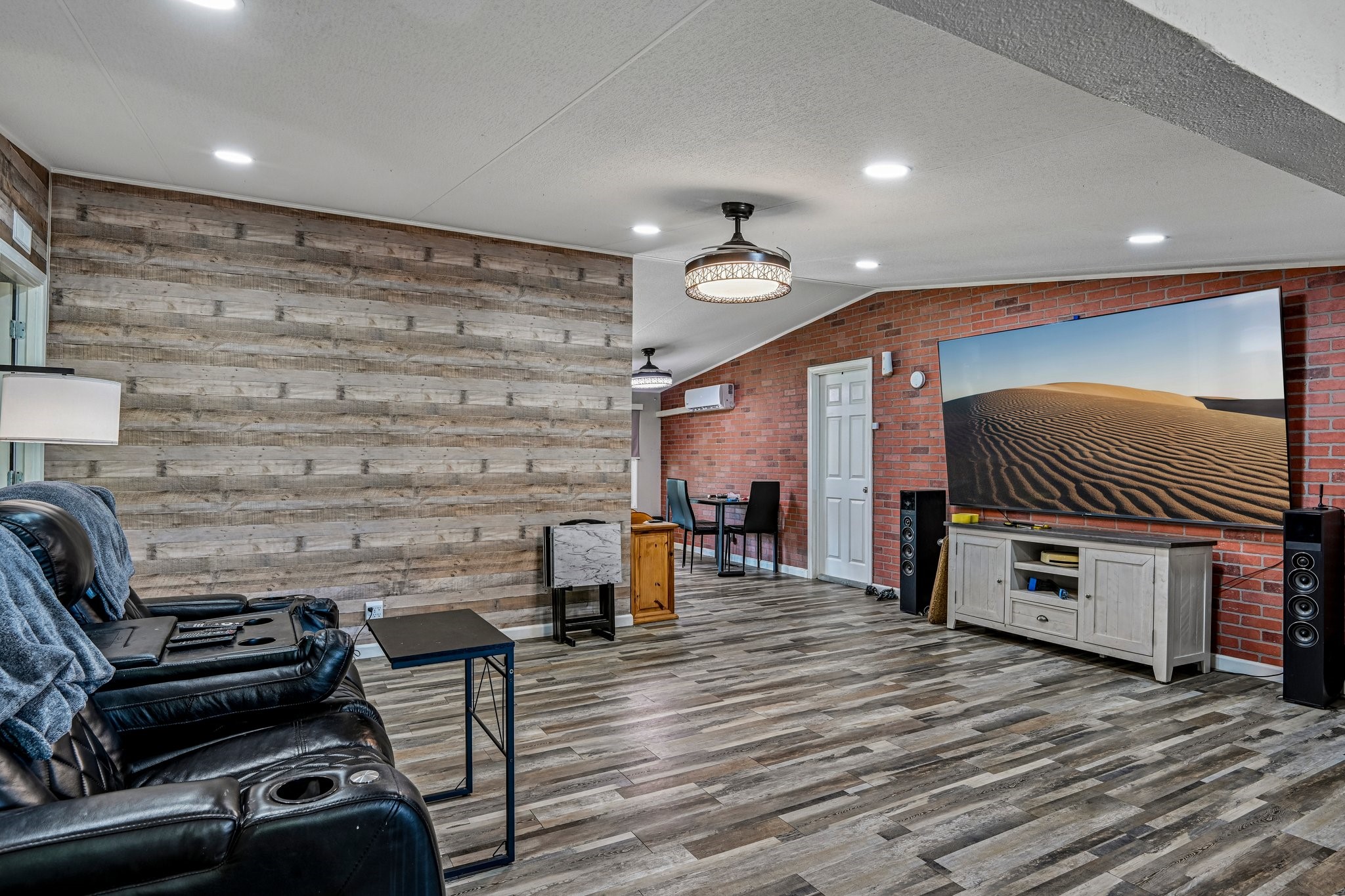 128 Gunnison Court Azle TX 76020