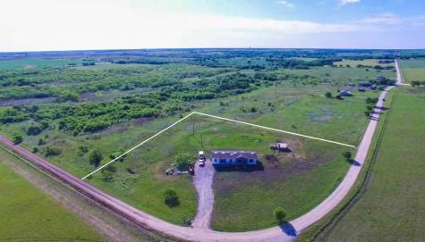 10046 NW County Road 4350 Frost TX 76641