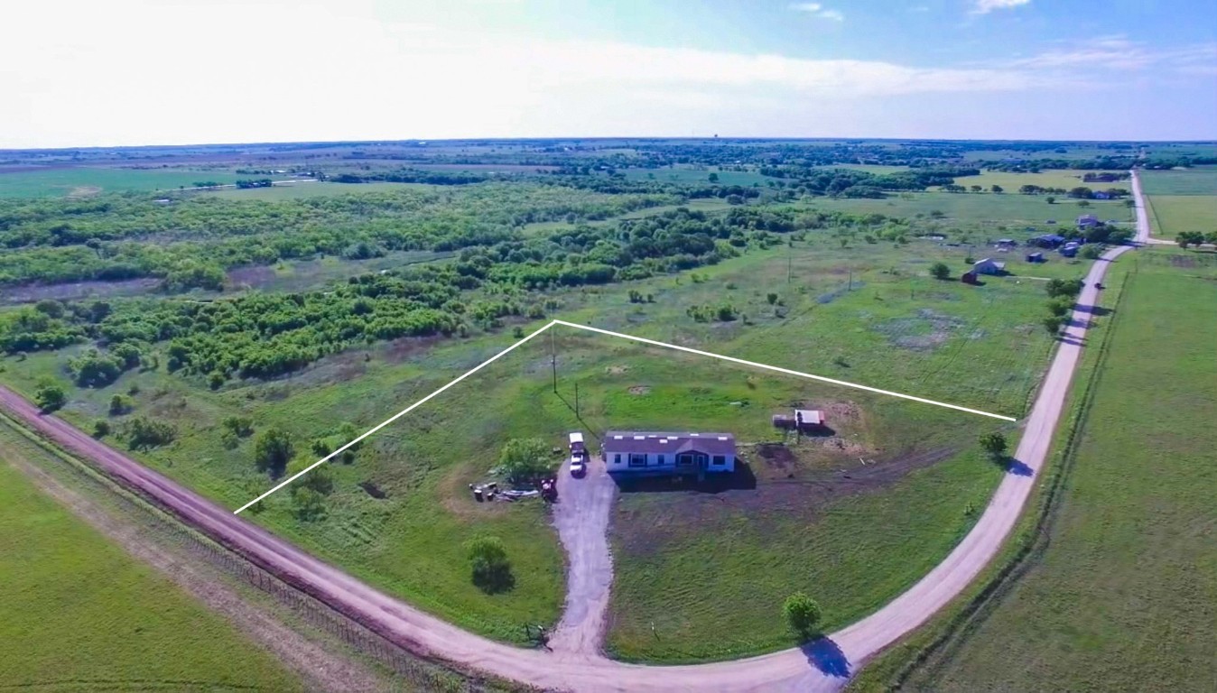 10046 NW County Road 4350 Frost TX 76641