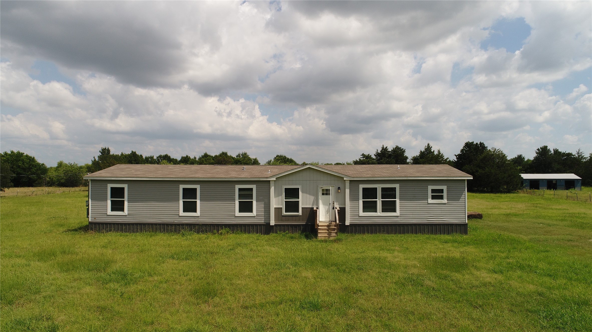 7056 County Road 2160 Richland TX 76681