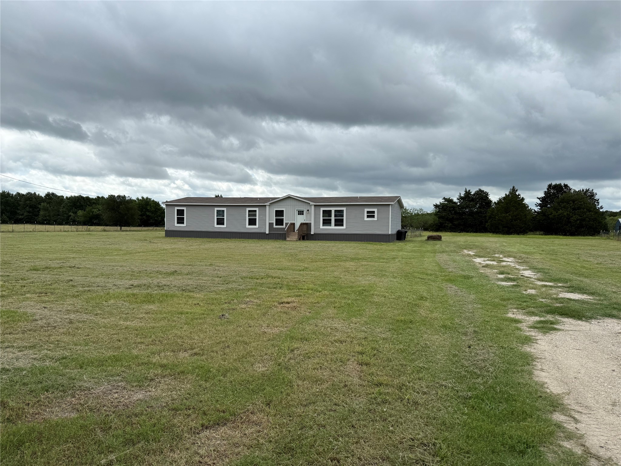 7056 County Road 2160 Richland TX 76681