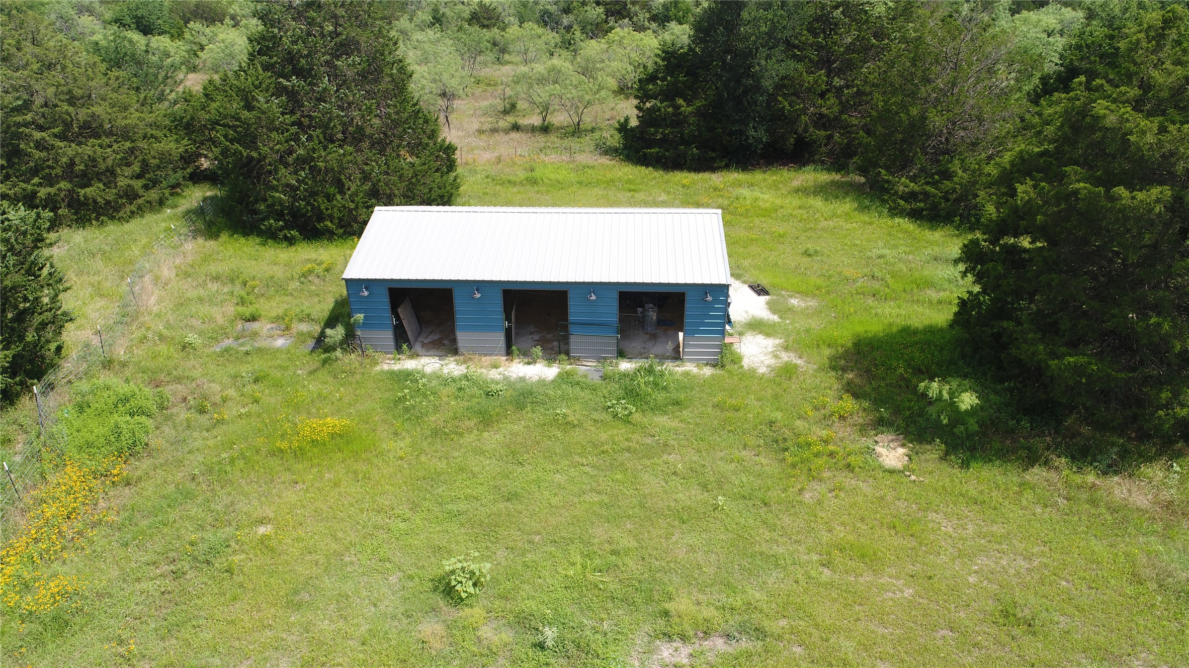 7056 County Road 2160 Richland TX 76681
