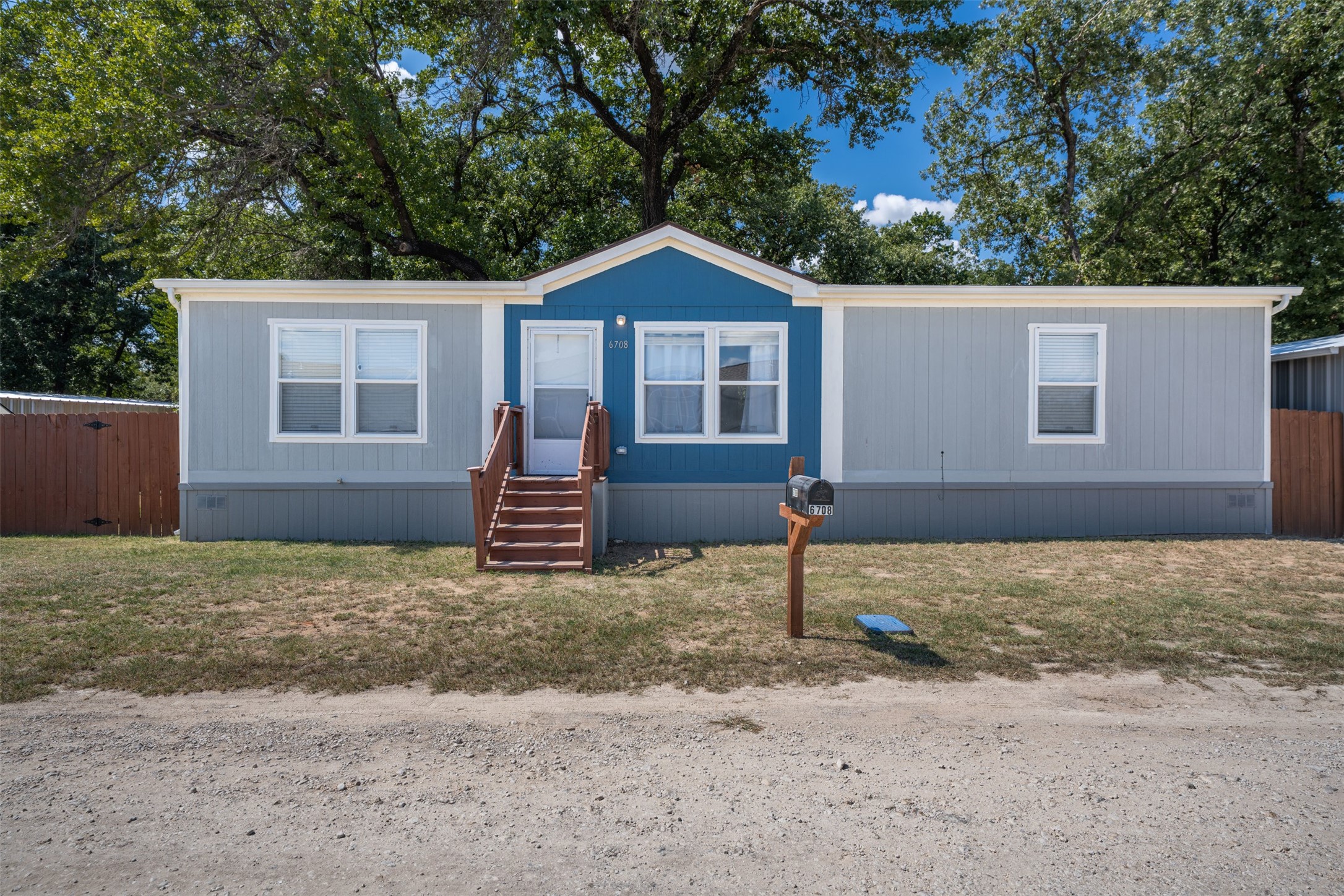 6708 Timberhaven Court Granbury TX 76049