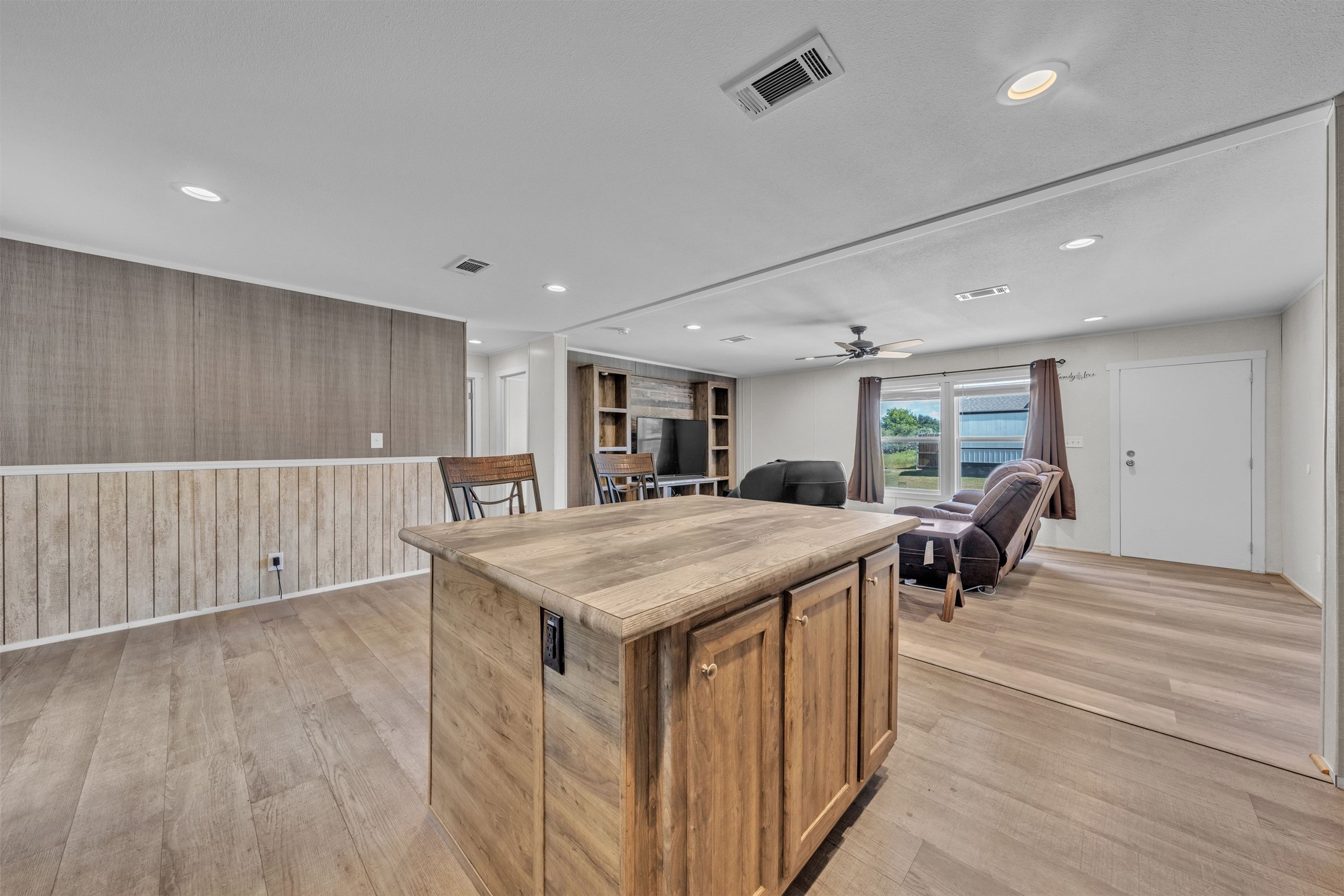 6708 Timberhaven Court Granbury TX 76049