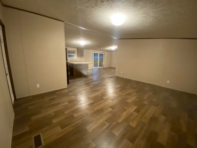 111 Pine Street Ravenna TX 75476
