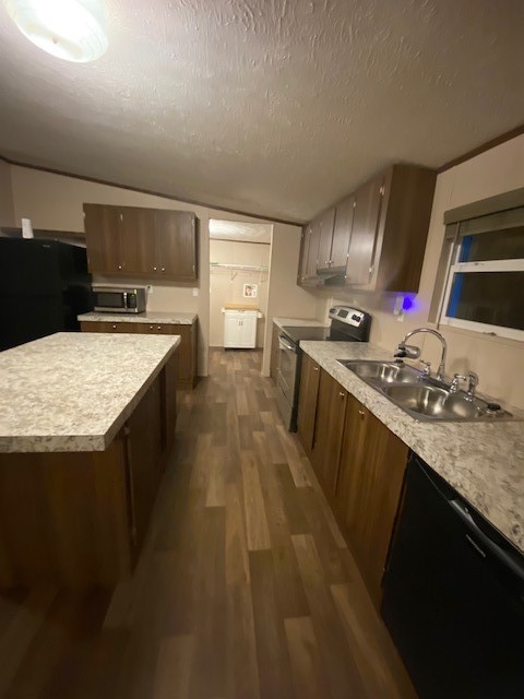 111 Pine Street Ravenna TX 75476