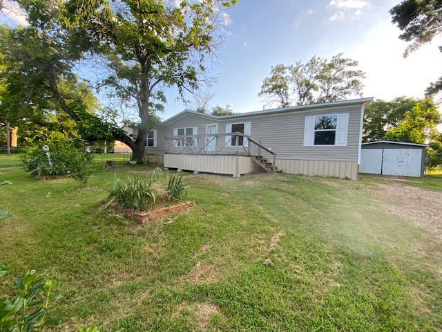 111 Pine Street Ravenna TX 75476