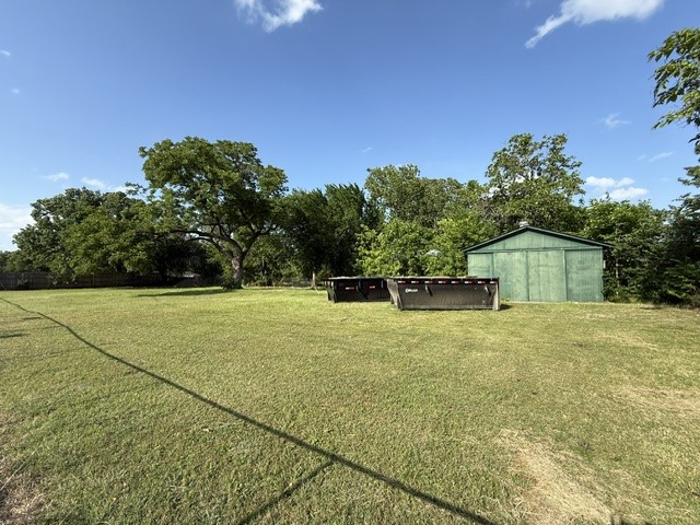111 Pine Street Ravenna TX 75476