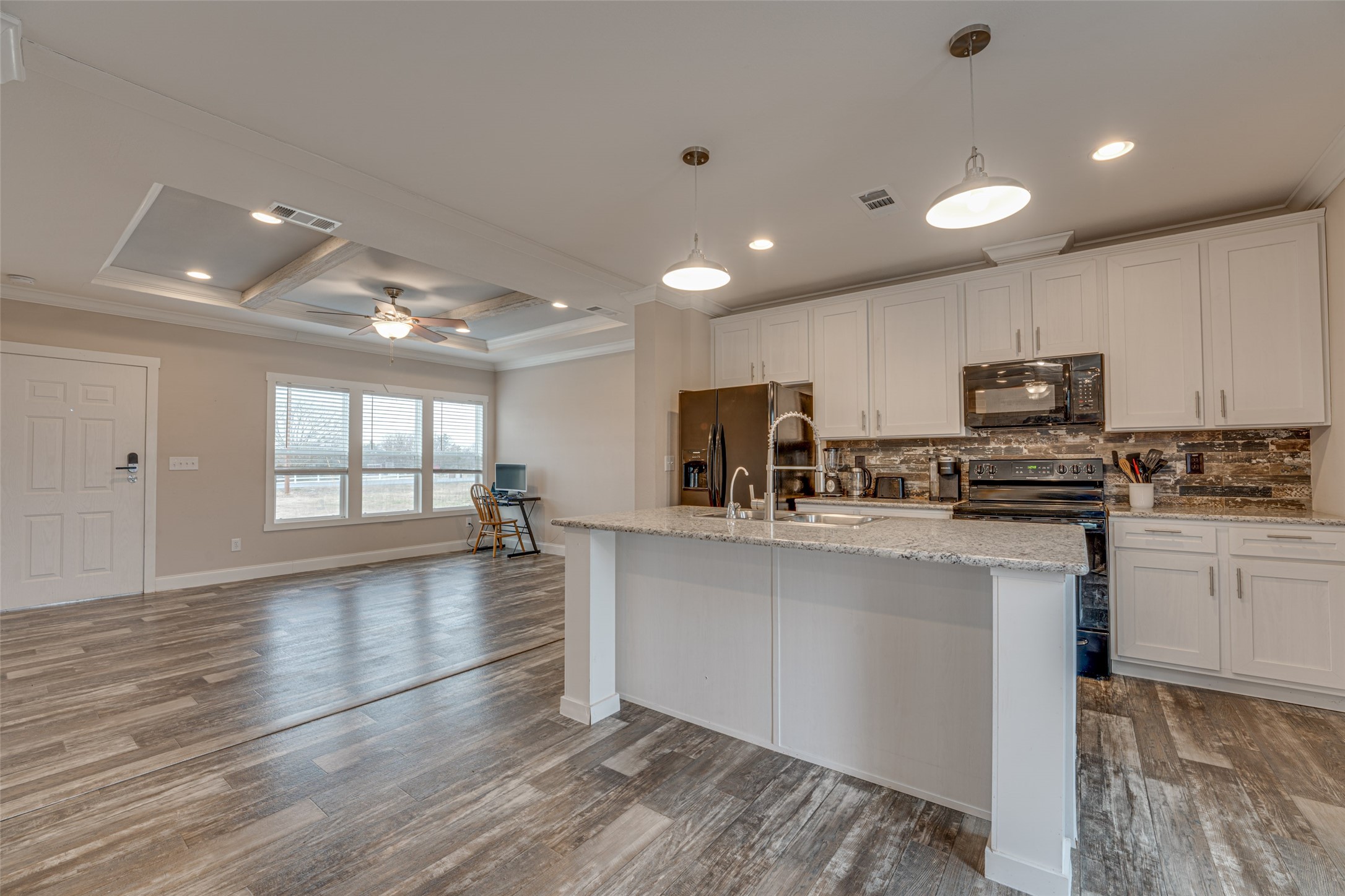 6147 County Road 437 Princeton TX 75407