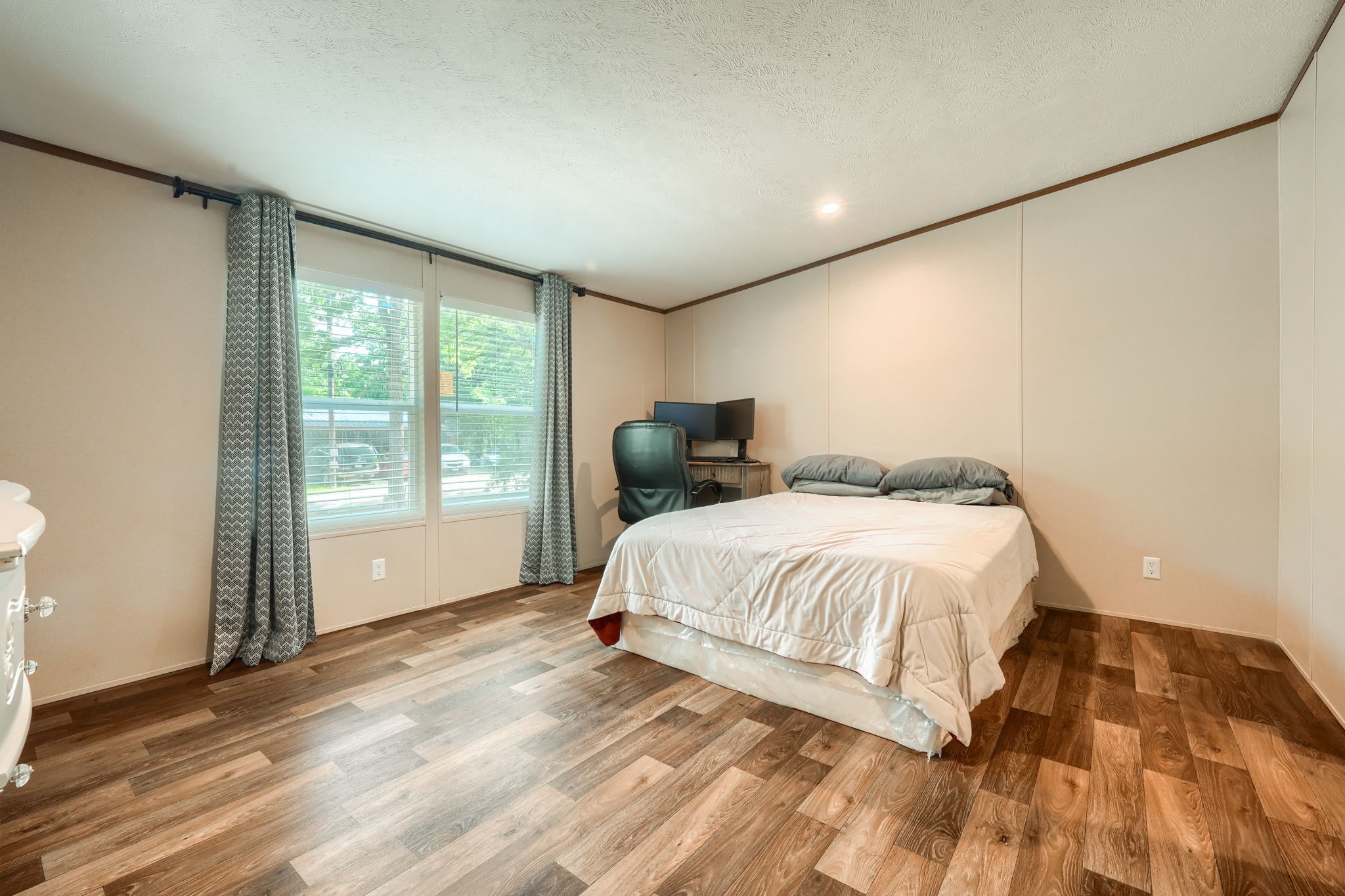1808 Grady Road Hawk Cove TX 75474