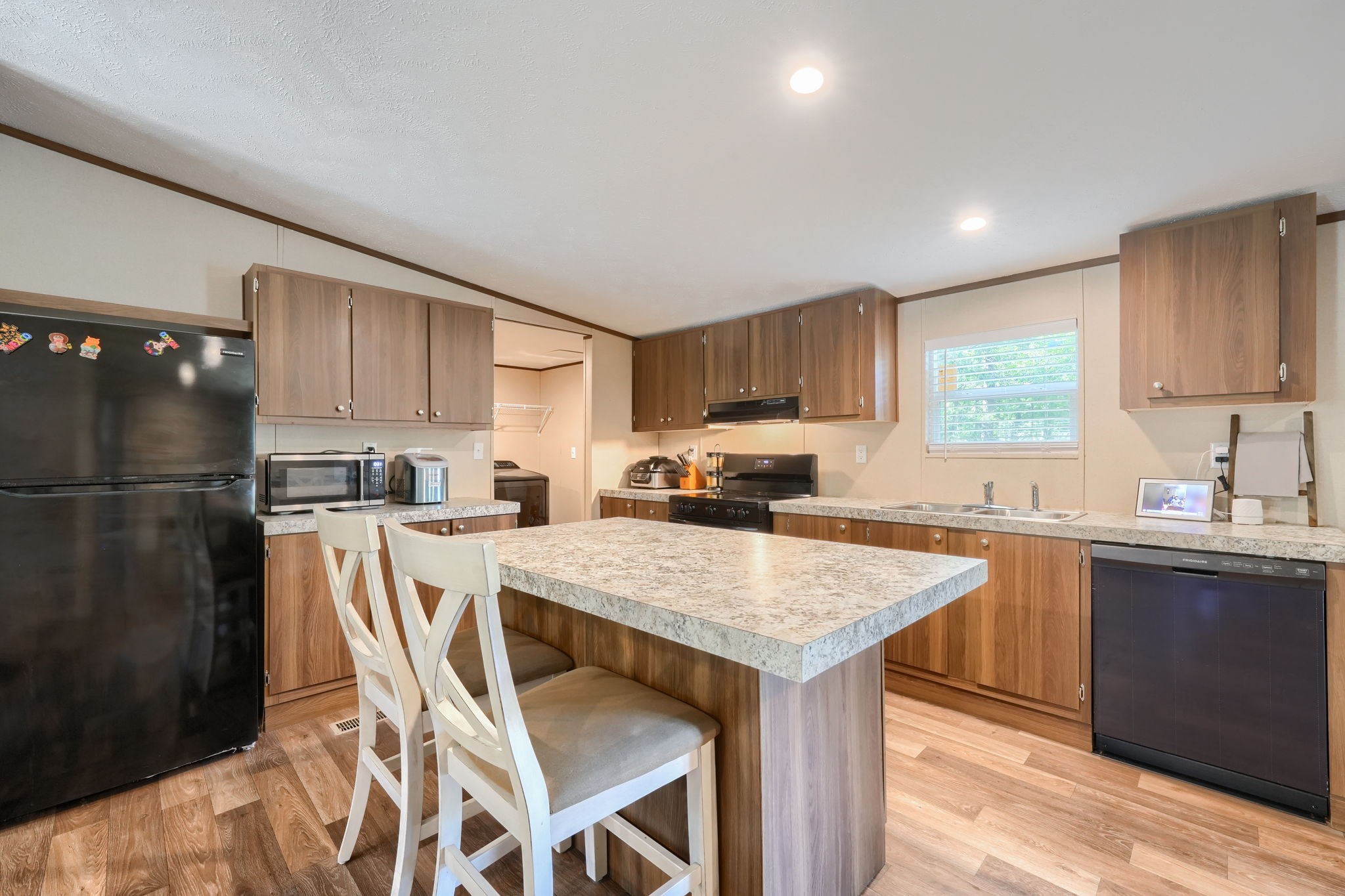 1808 Grady Road Hawk Cove TX 75474