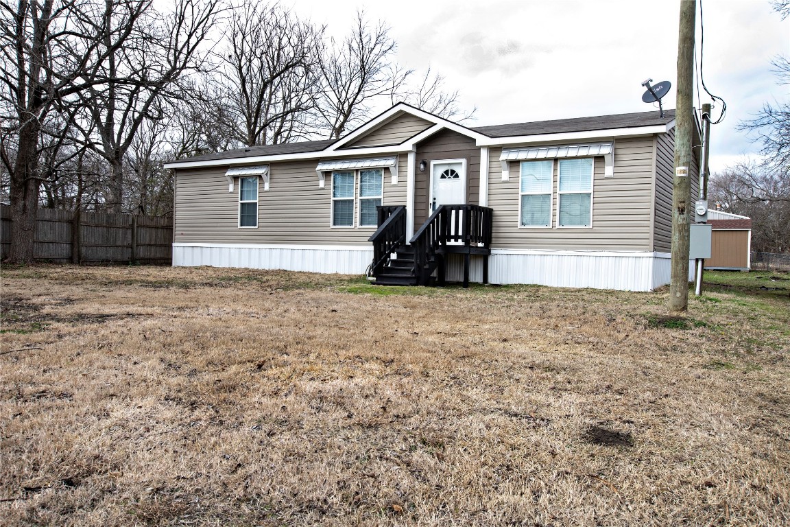 506 Mill Street Ladonia TX 75449