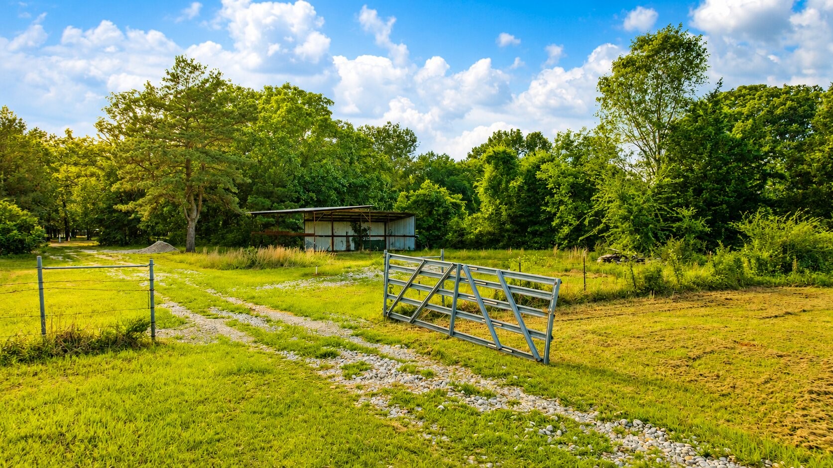 5889 Farm Road 910 Clarksville TX 75426