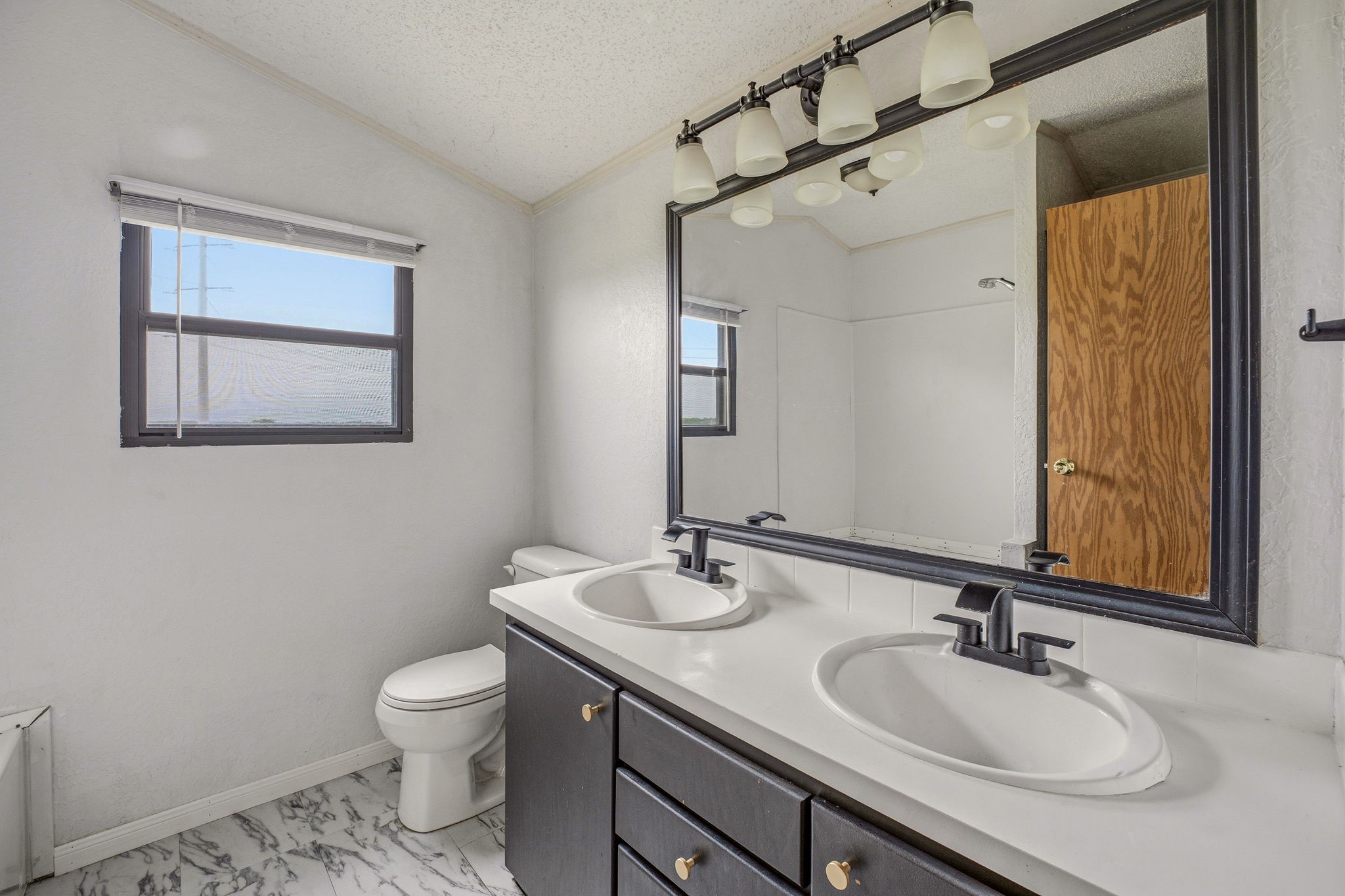 925 County Road 376 Dublin TX 76446