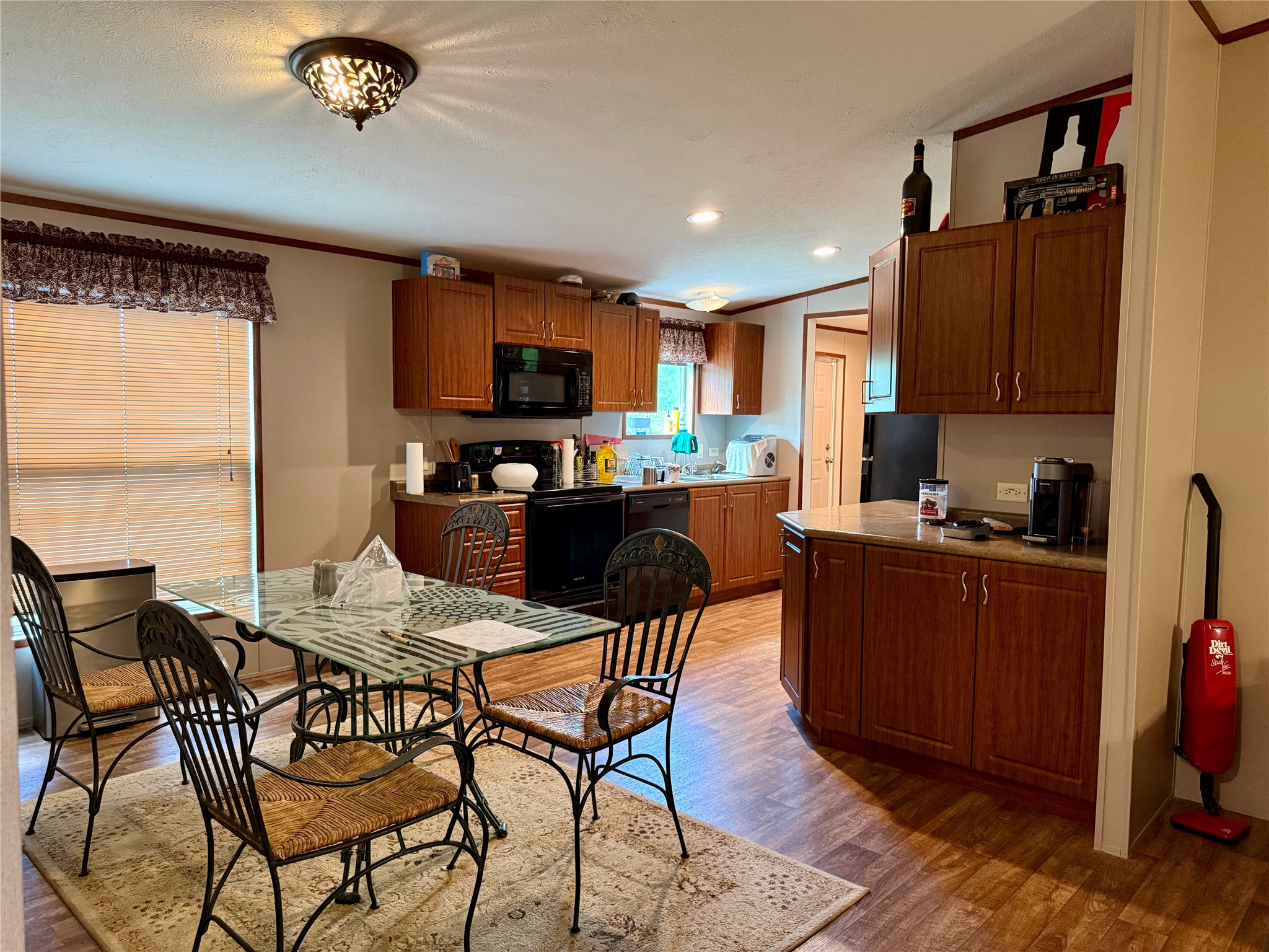 764 Fm 1255 Grand Saline TX 75140