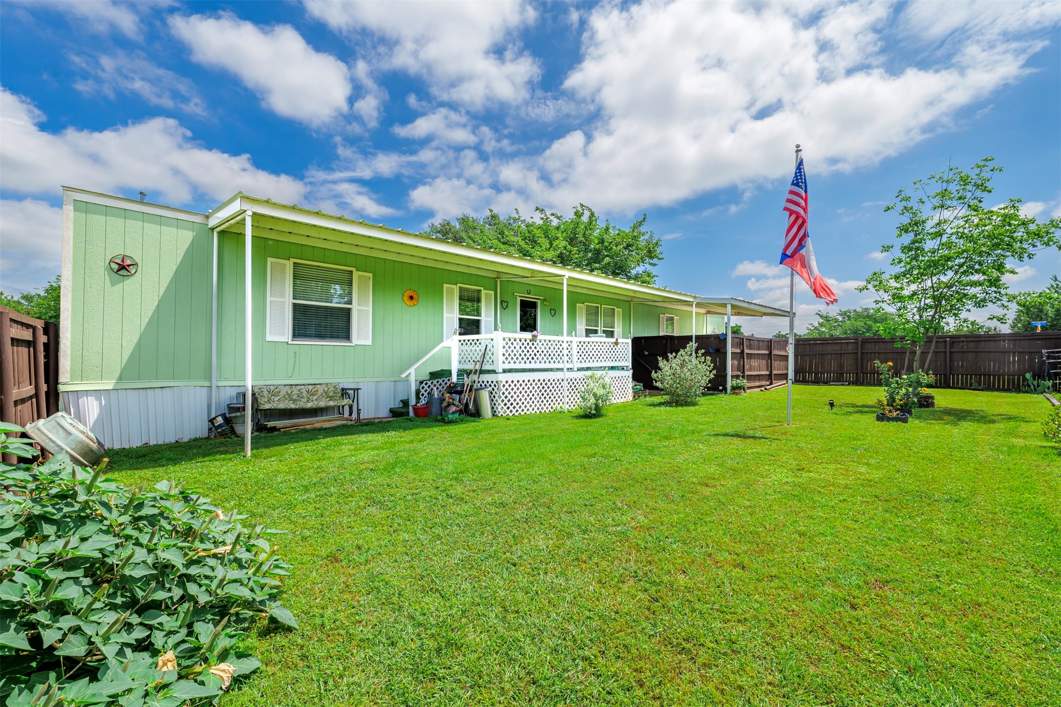 1501 Lark Court Pelican Bay TX 76020