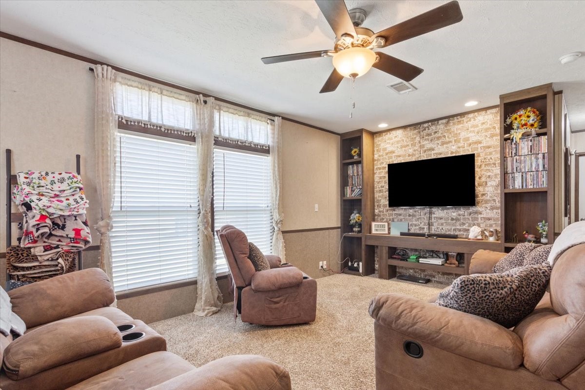 230 Rio Rim Road Gholson TX 76705