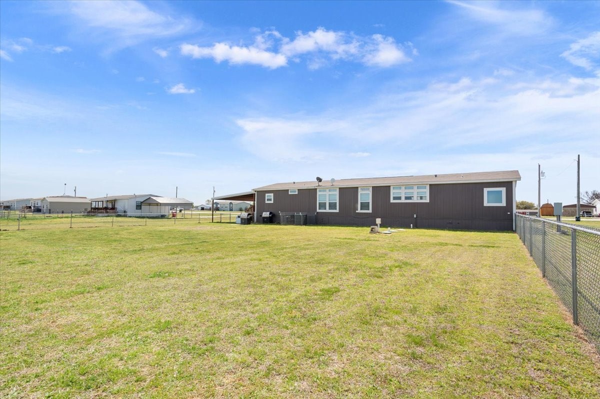 230 Rio Rim Road Gholson TX 76705