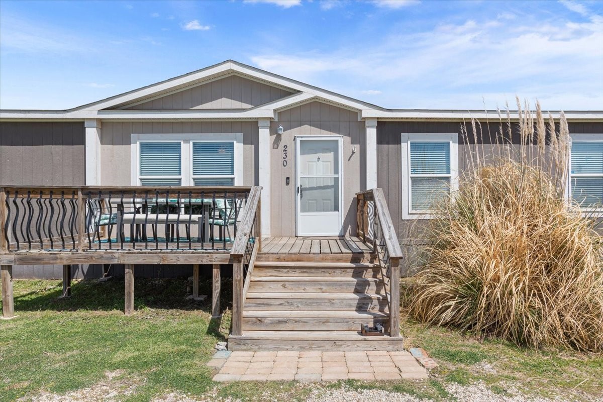 230 Rio Rim Road Gholson TX 76705