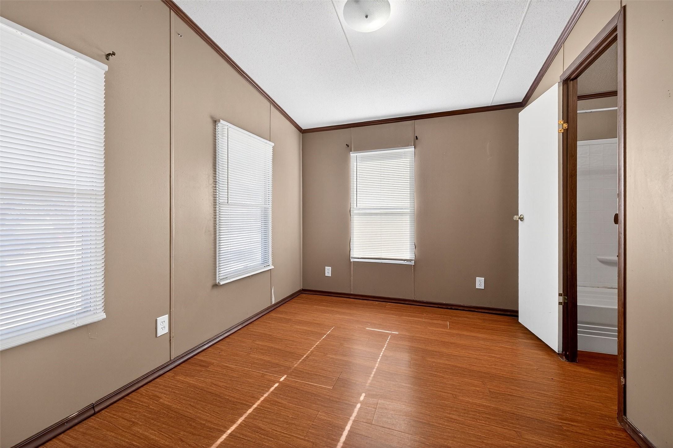 315 Glenwood Street Gainesville TX 76240