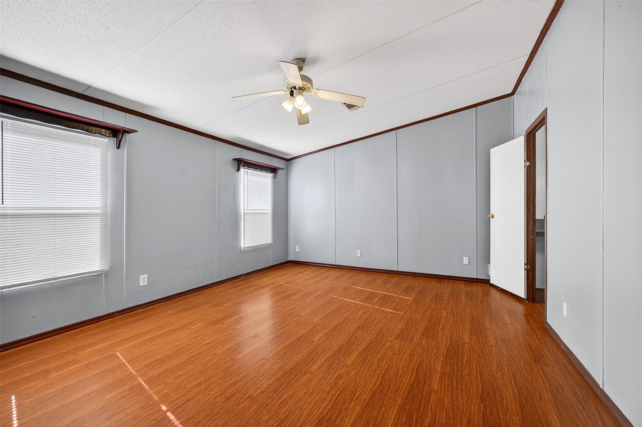 315 Glenwood Street Gainesville TX 76240