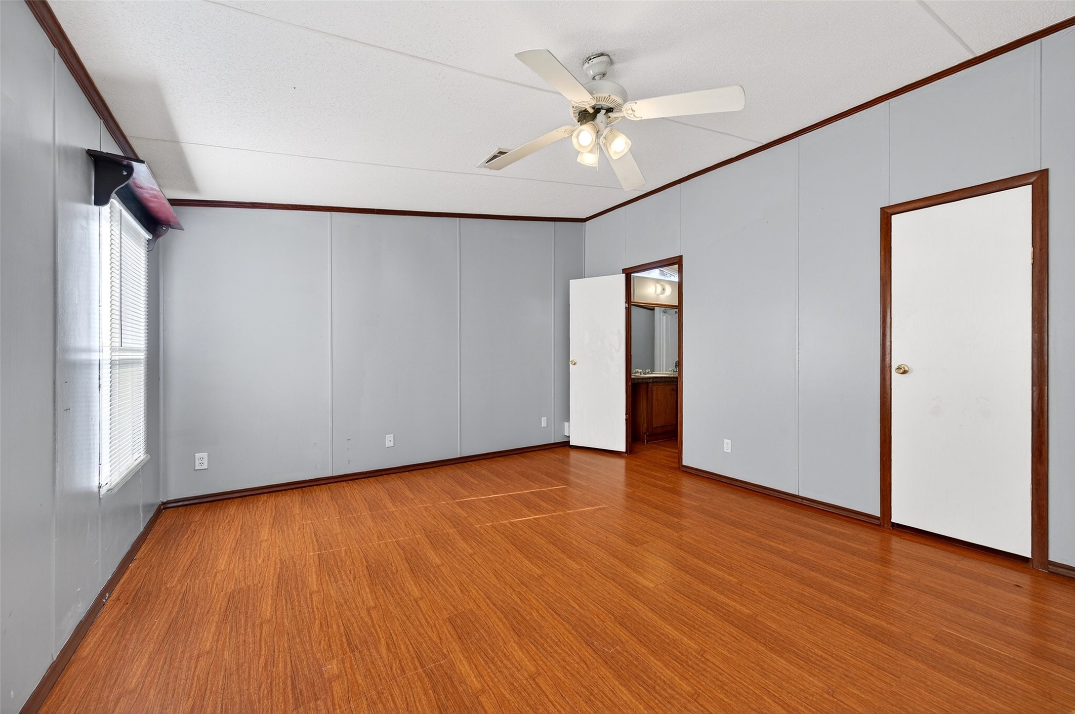 315 Glenwood Street Gainesville TX 76240