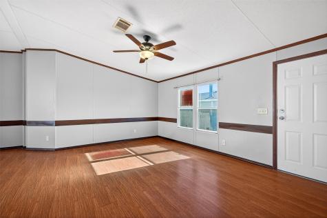 315 Glenwood Street Gainesville TX 76240