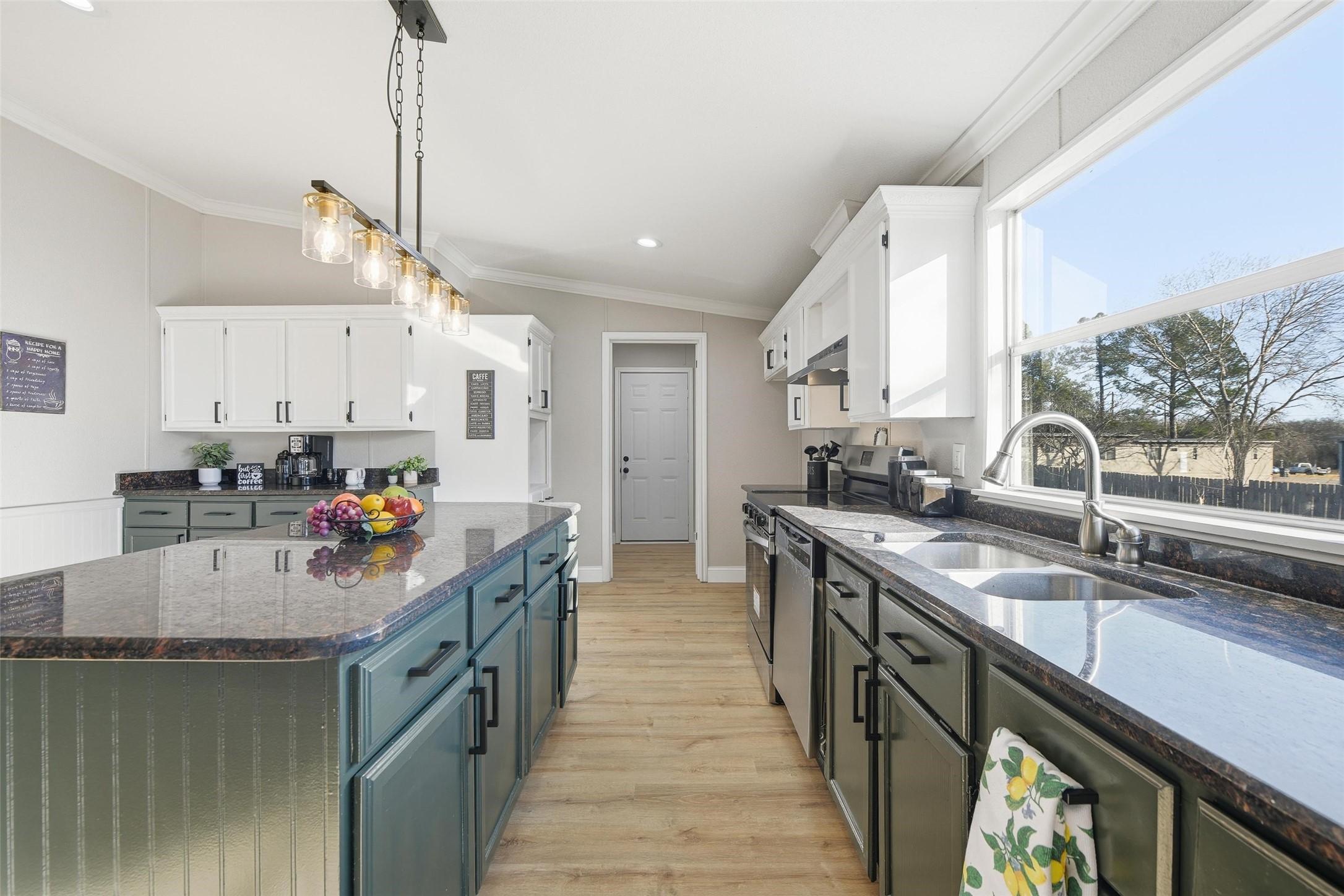 111 Jody Lane Azle TX 76020