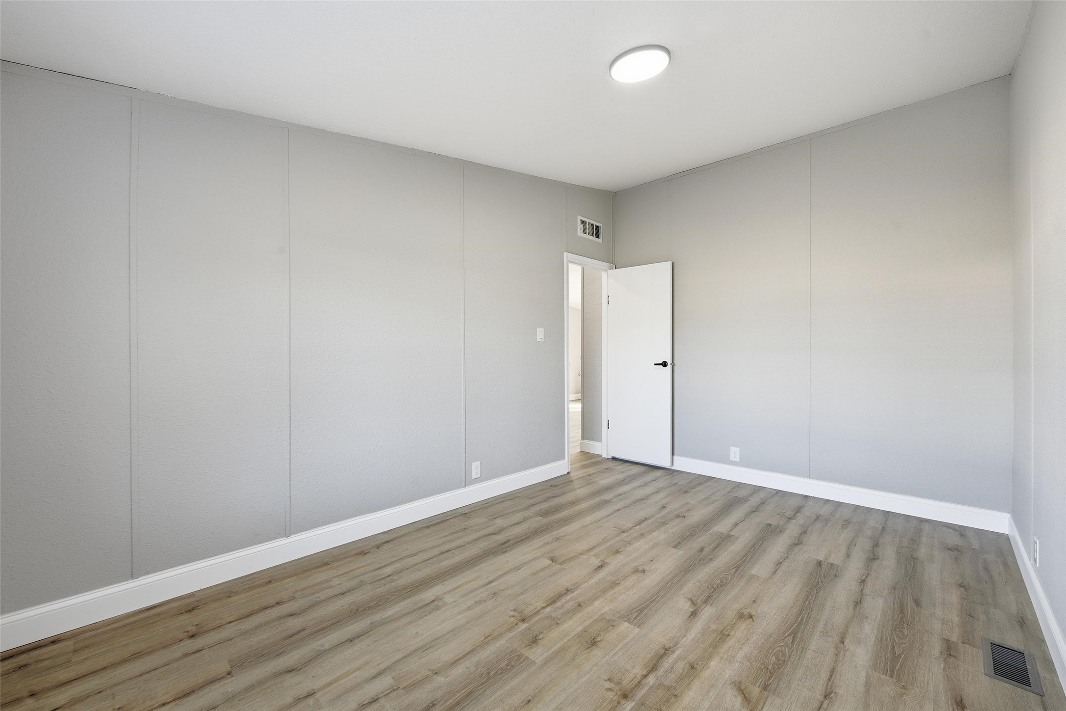 111 Jody Lane Azle TX 76020