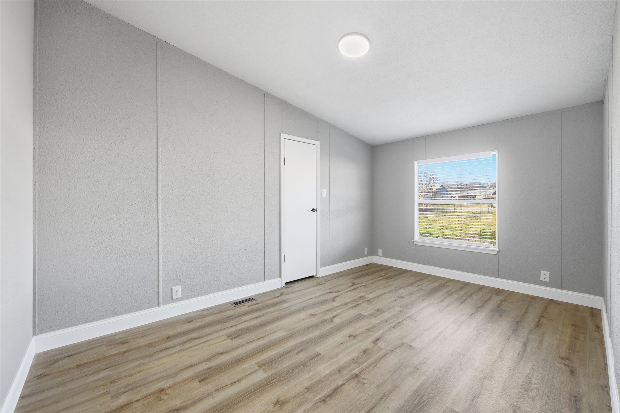 111 Jody Lane Azle TX 76020