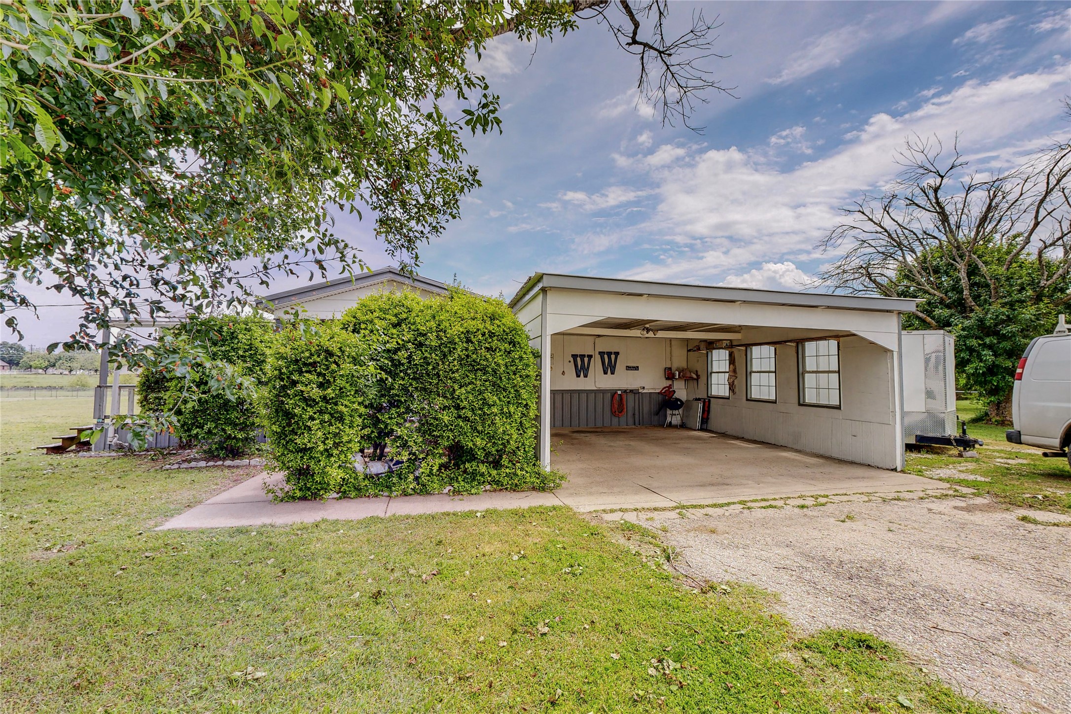 1501 Joyce Road Kaufman TX 75142