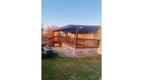 301 County Road 5716 Natalia TX 78059